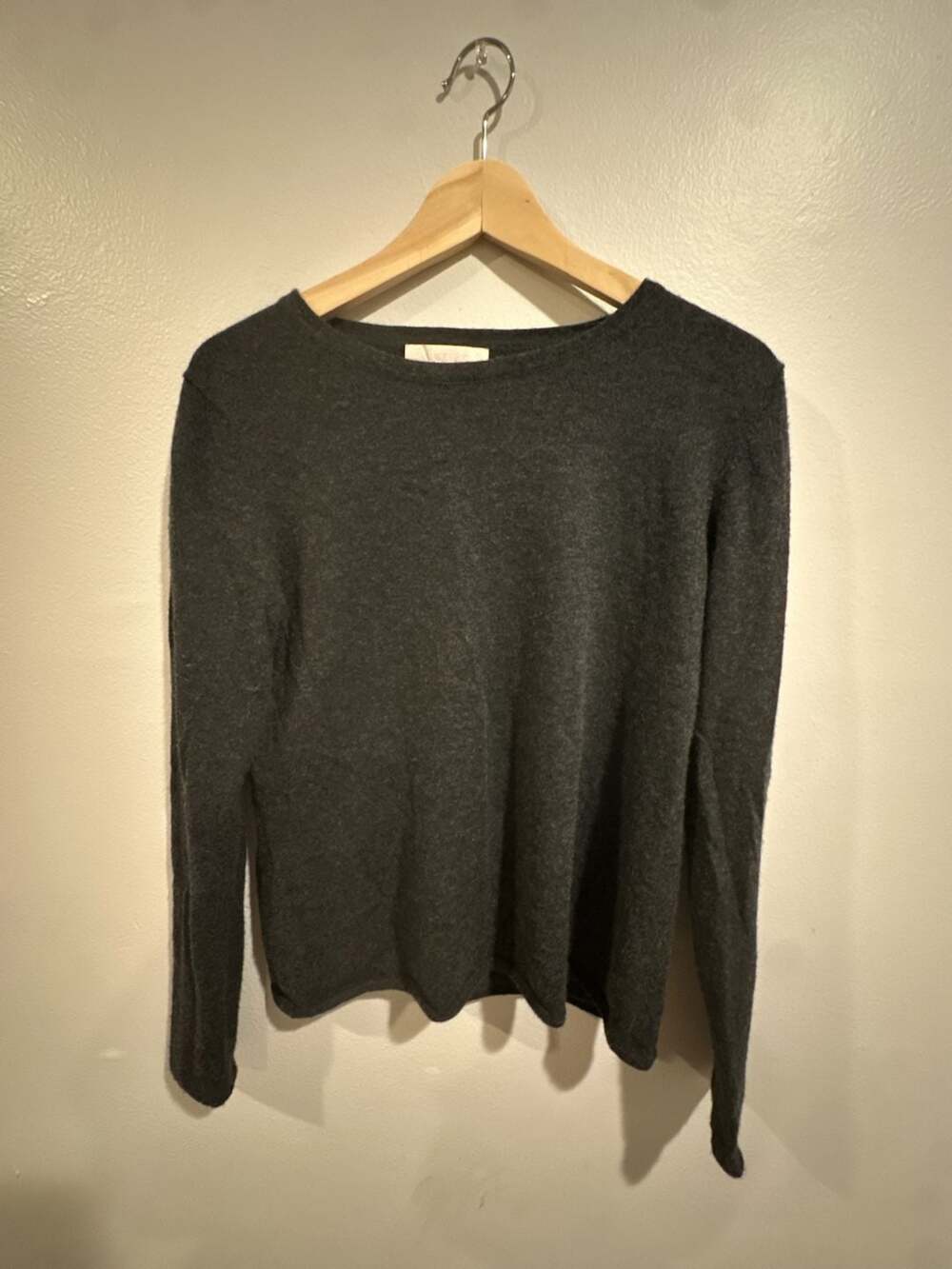 The Cashmere Project Sweater Size L Charcoal Cashmere
